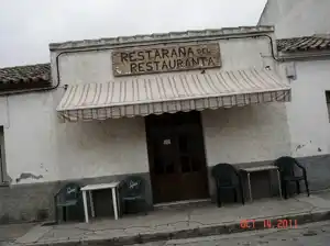 Fachada en una web de restaurante anticuada